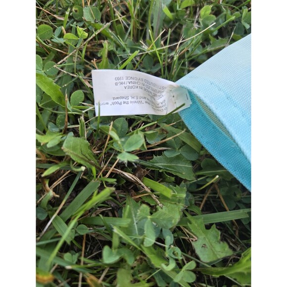 DISNEY WINNIE THE POOH KITE FLYING FLOWER SUMMER FUN APPLIQUE LARGE YARD FLAG NW - Picture 7 of 7